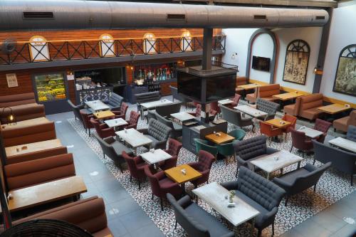 Bern Hotel - image 11