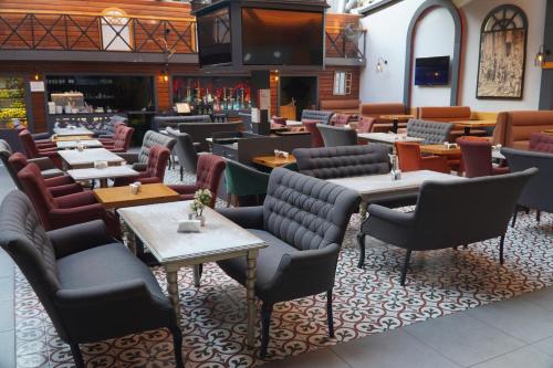 Bern Hotel - image 4