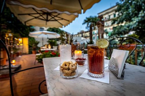 ウンゲレーゼ ホテル