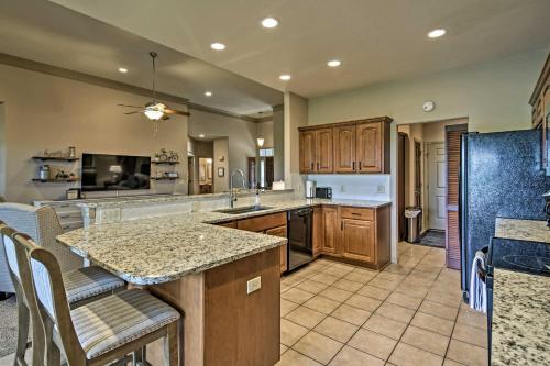 Expansive Townhome with Game Room and Community Pool