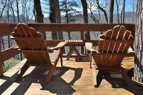 Renovated Escape - Firepit - Pools Golf & Tennis home - image 8