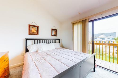 Rustic Harbor Townhome - image 3