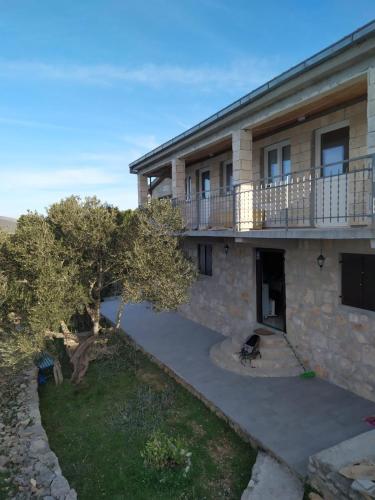  Beach Apartment Ivana, Unterkunft in Drvenik Mali