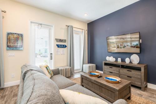 Charming Cottage with Hotel Amnesties near Disney at Margaritaville - 8025ST - image 9
