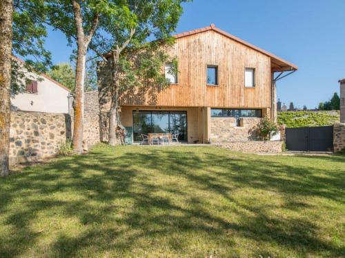 Gîte Olloix, 4 pièces, 6 personnes - FR-1-630-108 gîte à louer Chabanne