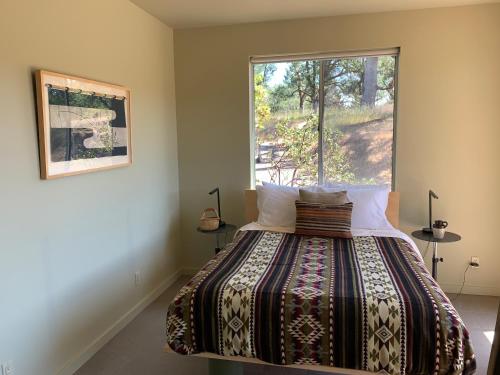 The Cottage at DogWood - image 8