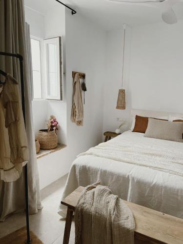 Double Room with Private Bathroom image 3