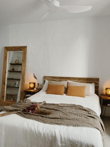 Double Room with Private Bathroom image 4