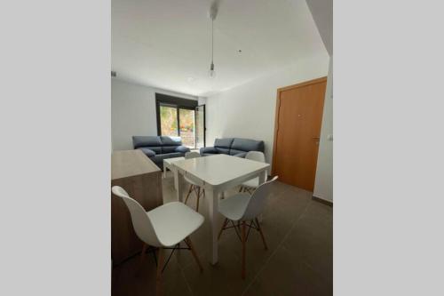 APTO LOS MOLINOS LUCENA DEL CID Bajo C REF 048 in 盧塞納德爾西德