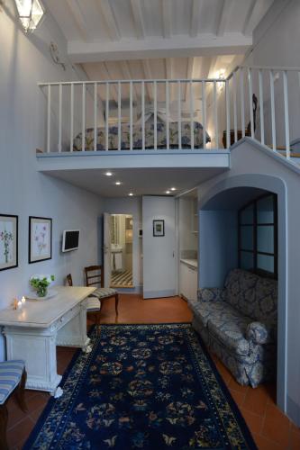 Superior Suite image 5