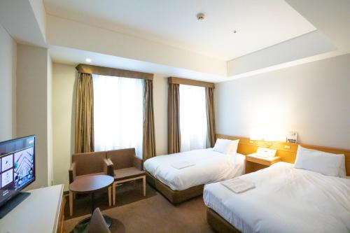 Superior Twin - Smoking