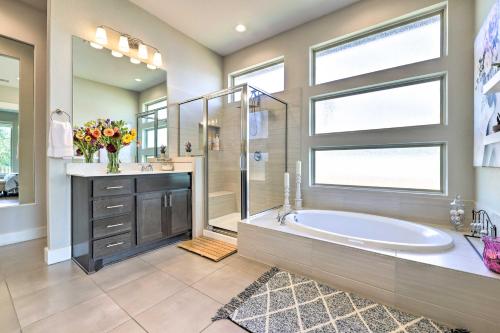Upscale Austin Area Escape: Families Welcome! - ドリフトウッド, TX