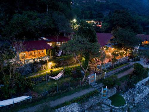 Exterior view, Hotel & Restaurante Arca de Noe in Santa Cruz la Laguna