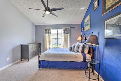 Laguna Bay Townhome with Pool Access and More! - image 8