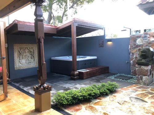 Bali at the Bay, Nelson Bay