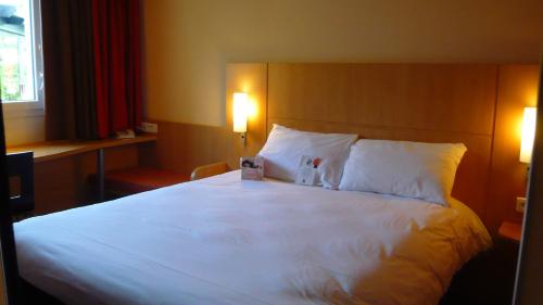 ibis Salon de Provence - main image