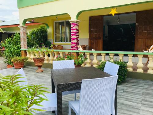 Зовнішній вигляд готелю, Villa Bananier in Сейшельські острови