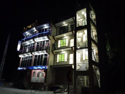 Golden Bite Hotel and Restaurant