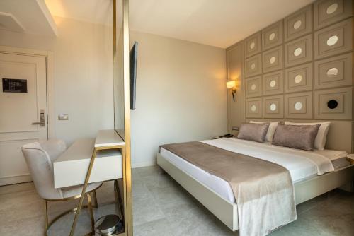 Muhtar Hotel