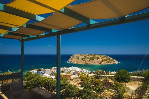  MV apartment in Mochlos