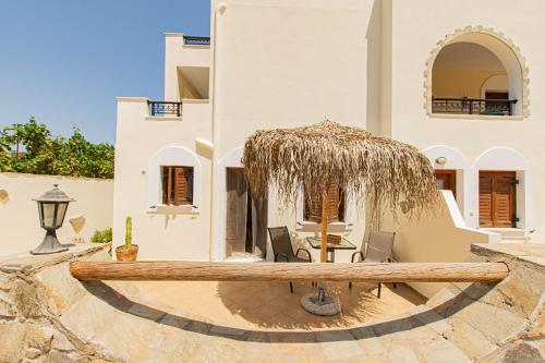 Naxian Bliss in Agkidia