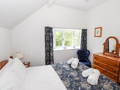 Silverthwaite Cottage - image 4