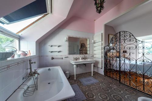 浴室, Kereol in 坎佩爾市中心