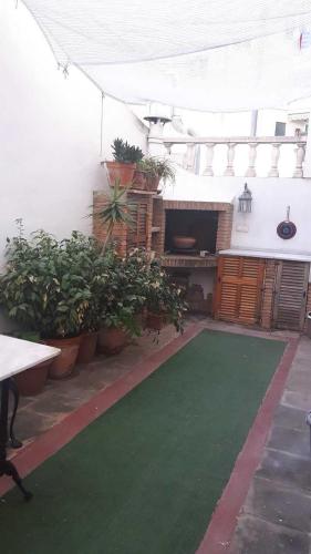  Room in Guest room - Twin room in Valencia with private bathroom and large terrace for pets in Valencia