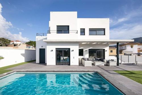 La Casa en el Valle, 5 bedroom villa with private pool - Accommodation - Melegis