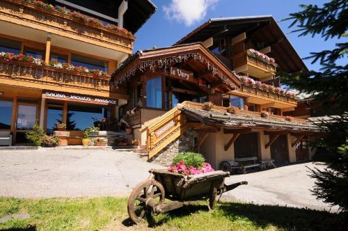 Hotel Le Very - Accommodation - Les Saisies