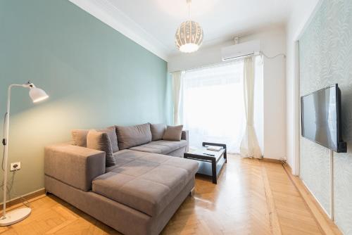 Athens Academy Apartment - image 4