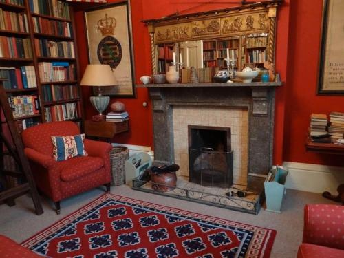 Heyford House - image 2