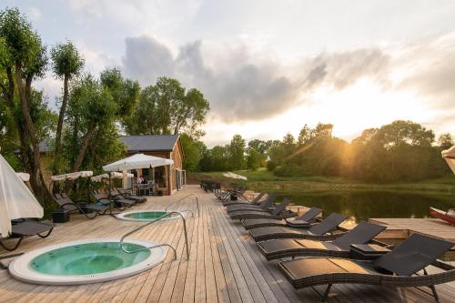 Вид, Hotel Azzun Orient SPA&Wellness in Барчево