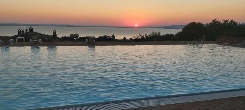 Casale sul Lago Trasimeno