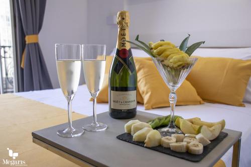Megaris Luxury Suite Rooms 2