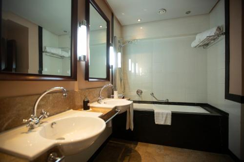 Hotel Atlantic Agdal - image 5