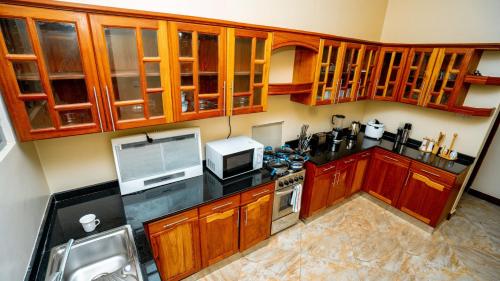 STEPS PREMIER SUITES