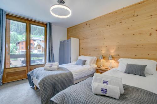 Two-Bedroom Apartment image 9