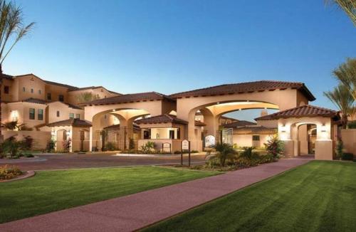 National at San Travesia - main image