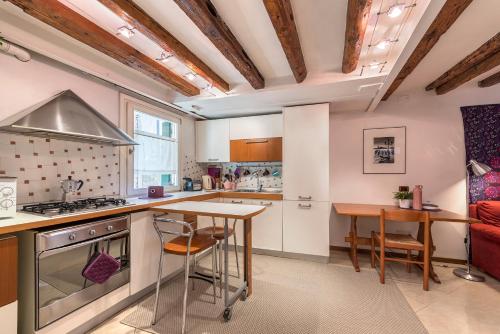 PICCOLO - Cozy studio in the heart of authentic Venice, Benátky (fotografie 3)