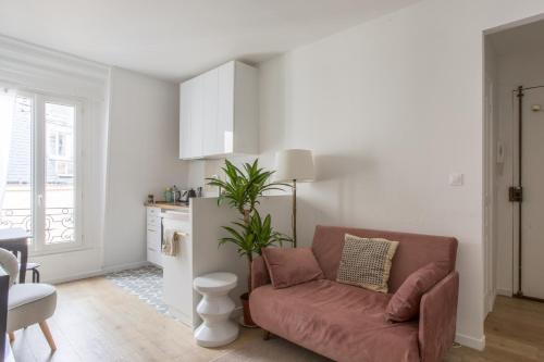 Bright and charming flat in the heart of Paris - Welkeys - Location saisonnière - Paris