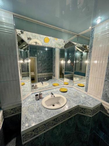 Great one Bed right near Opera House