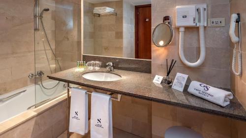 Gran Hotel Rey Don Jaime - image 5