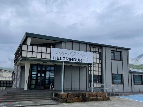 . Helgrindur Guesthouse