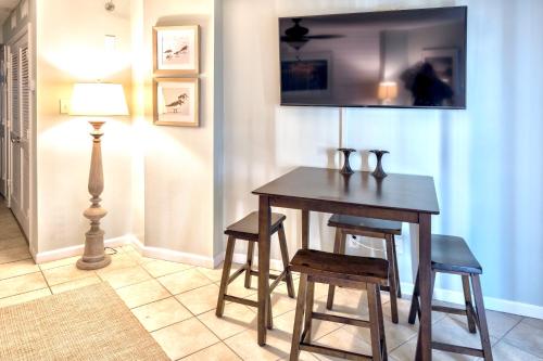 Tradewinds Unit 408 - image 5