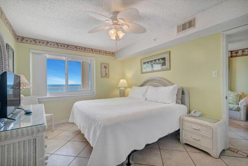Royal Palms Unit 1205 - image 4