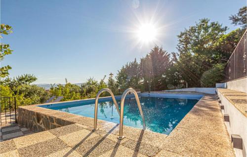 Amazing home in Nigelas with 4 Bedrooms, WiFi and Outdoor swimming pool - Nigüelas