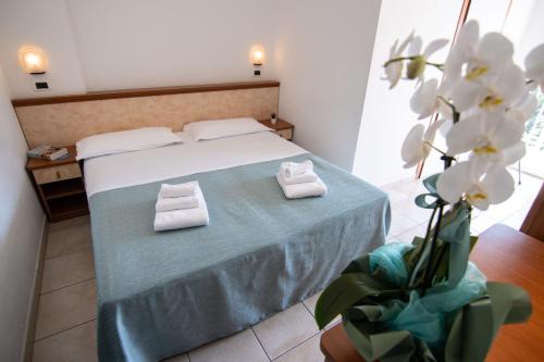 HOTEL ADRIA BEACH - image 14