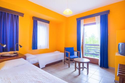 Roxani Country House Resort in Maronia