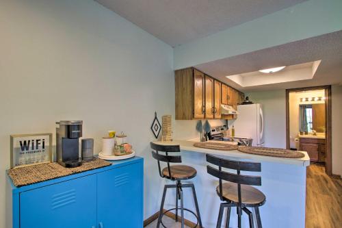 Updated Mtn-View Condo Steps to Otter Falls! - image 6